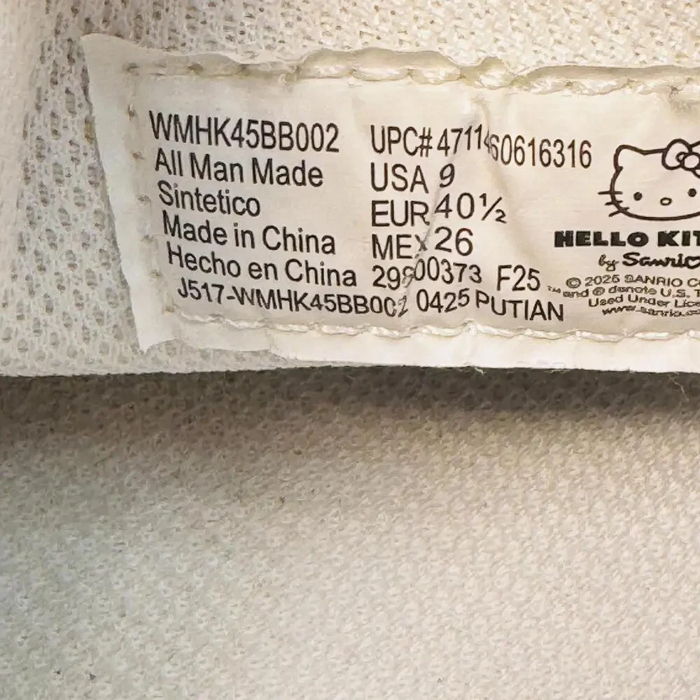 Hello Kitty White and Pink Casual Sneakers Size 9 - Picture 9 of 9